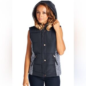 CI sono women’s mix media puffer hooded vest pockets zippered Sherpa lined Small